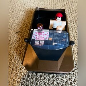 Roblox Car with Figures